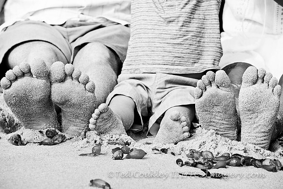 JamesNanaLuke_059 - lightened, burnfoot, bw, hicon